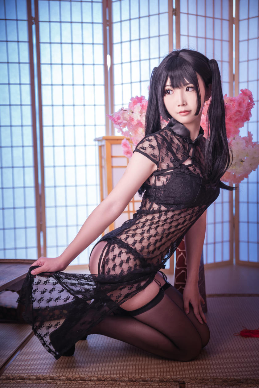 网红Coser@面饼仙儿 – 黑丝*旗袍 [21P/234MB]