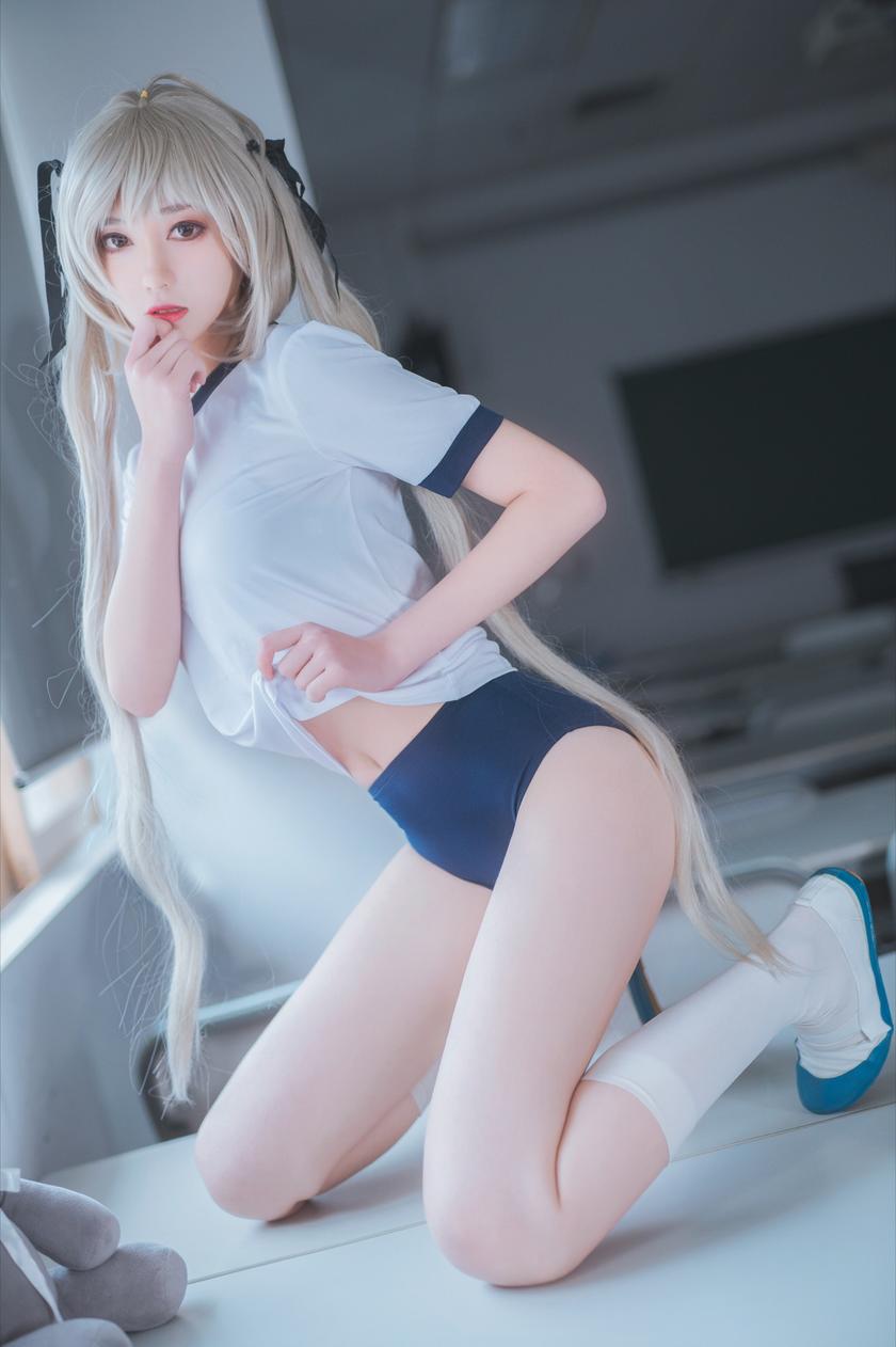 微博红人动漫Coser@南桃Momoko 春日野穹体操服 [28P/139MB]